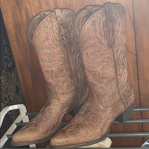 Ariat Women’s Cowgirl Boots
